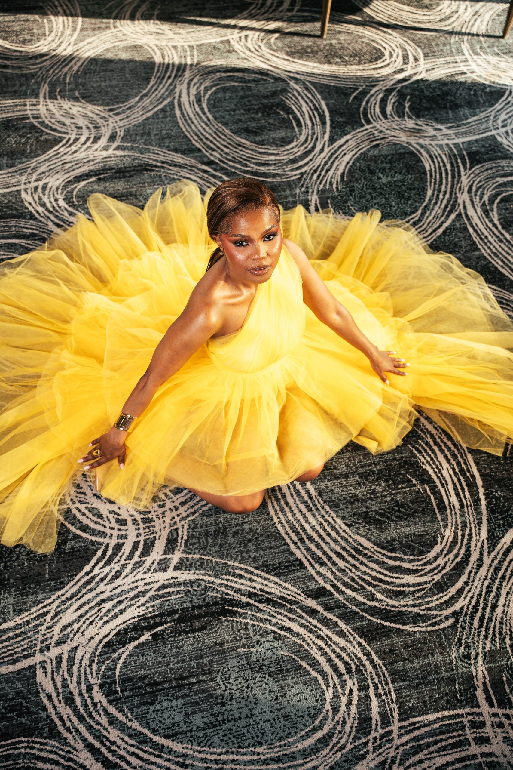 One Shoulder Mesh Pleated Yellow Dress - Image 3